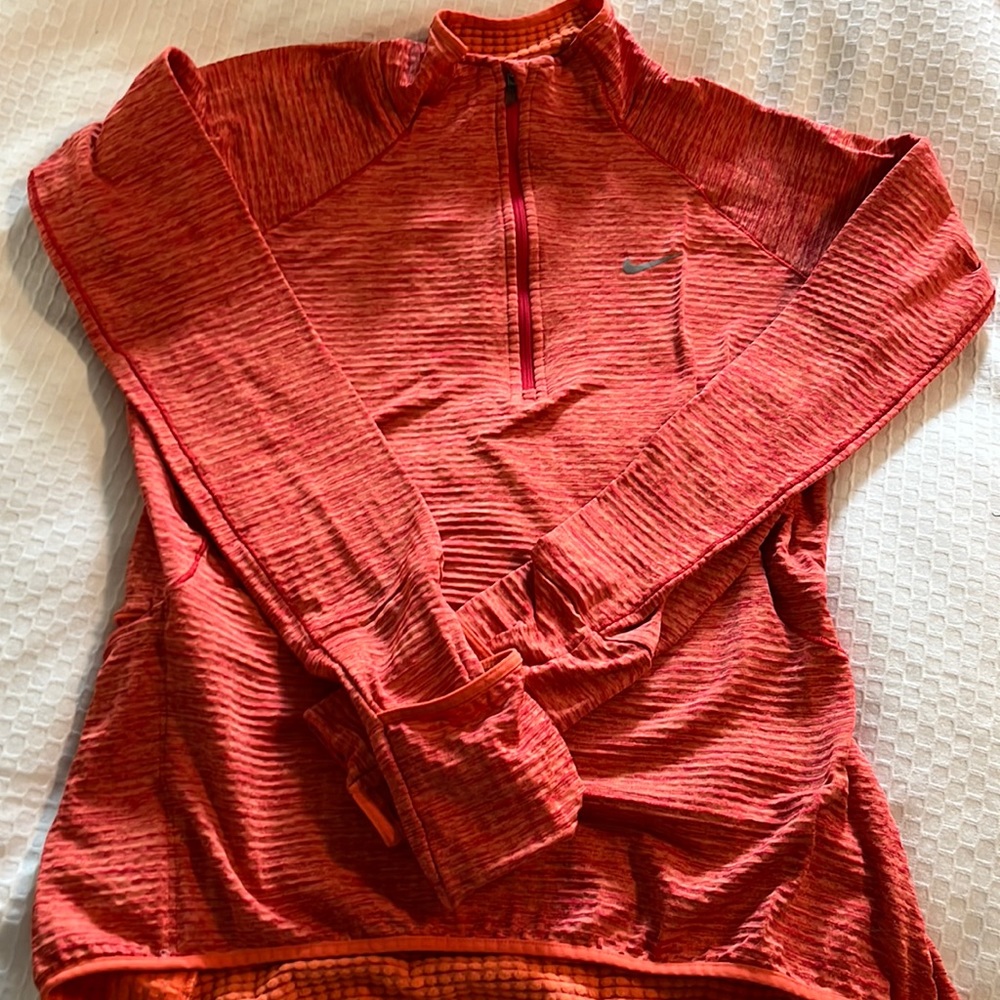 COPY - Nike Tech long sleeve